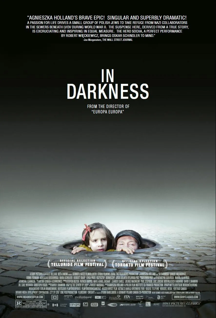  فیلم In Darkness 2011