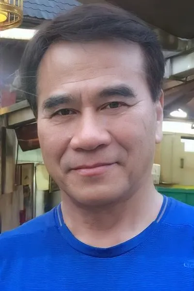 Johnny Wang Lung-Wei