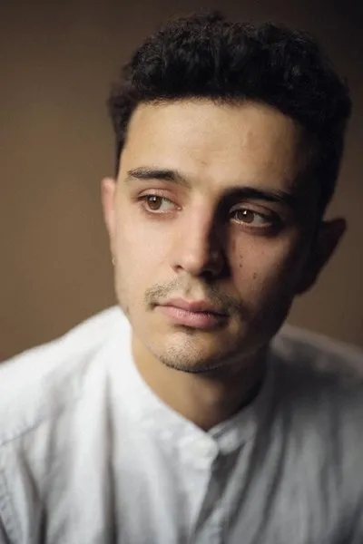 Rafaella Biscayn-Debest