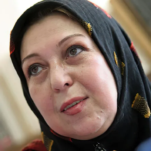 هایده حائری