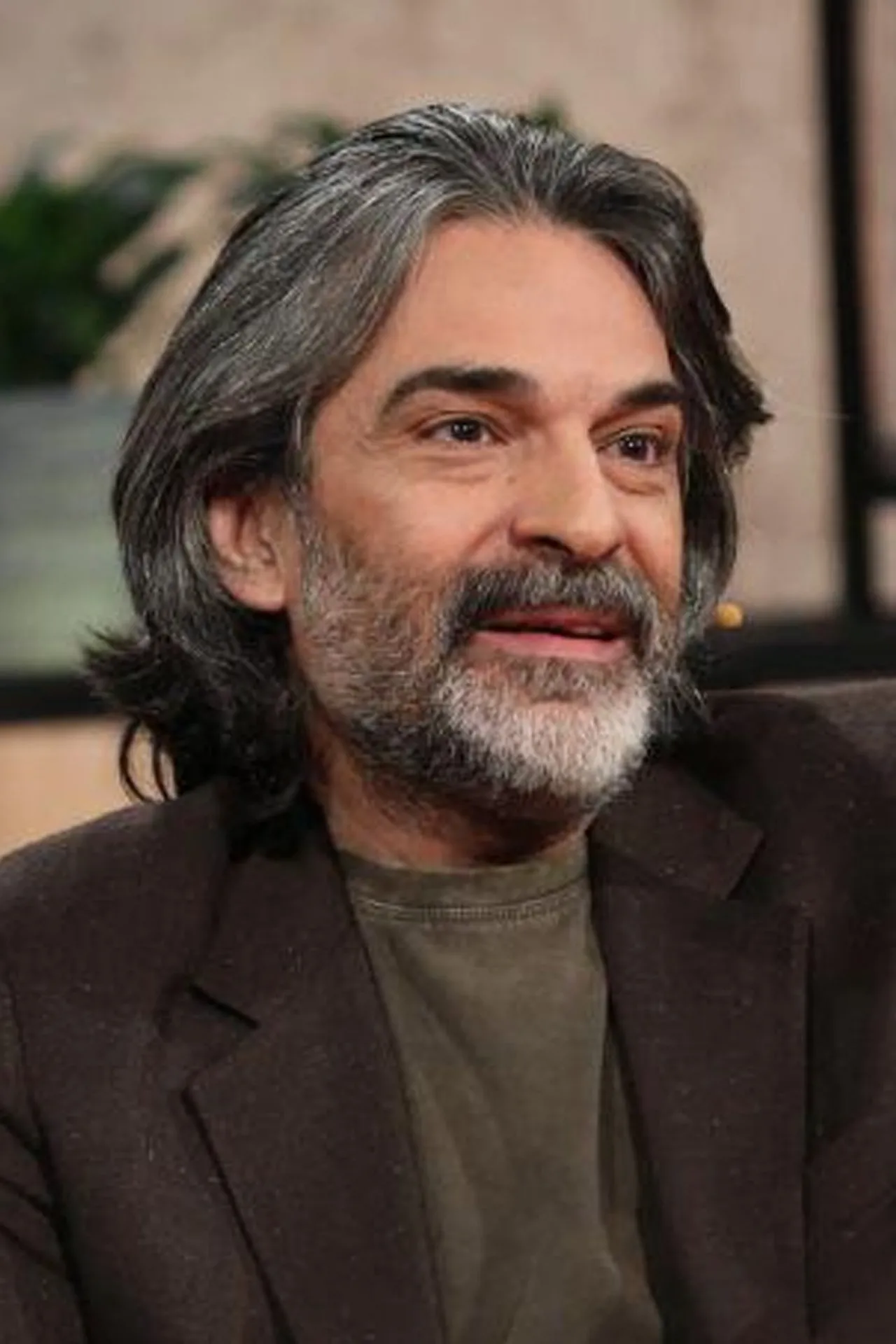 اردلان شجاع‌کاوه