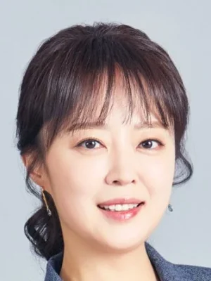 Ahn Yun Hong